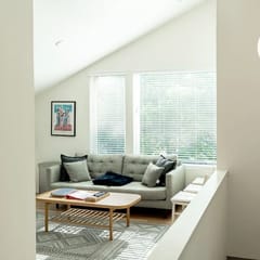 En Suite Complete - Parking, 2 Bed/2 Bath, Modern