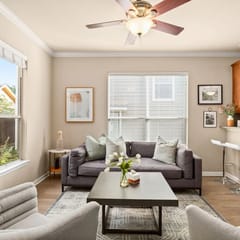 Spectacular Neighborhood! Spacious House and Yard