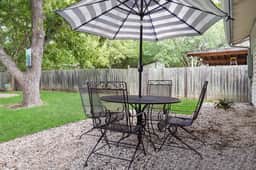 12 Min to Airport + Spacious Backyard and Fire Pit - Image 4