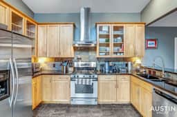 Fun For the Whole Family - Easy Access to Downtown - Image 3