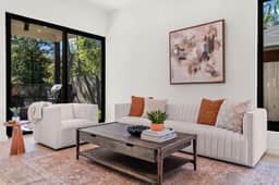 Sunny East ATX Launchpad | Near Lake, Chavez & 6th - Image 2
