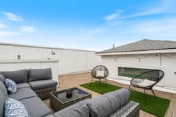 Urban Oasis | 1 Mile from UT + Garage and Rooftop! - Image 3
