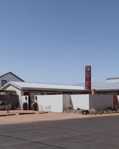 Entire Private Boutique Motel with Courtyard and Sauna, Marfa