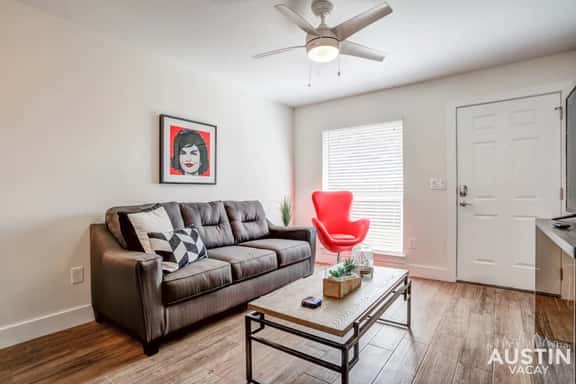 5 Min to SoCo | Comfortable & Convenient Retreat - Image 1
