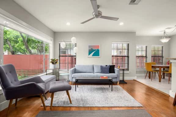 Gorgeous Home in Heart of Zilker with Full Kitchen - Image 1
