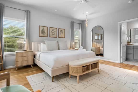 E Austin Boho Escape Near 6th, Mueller & Downtown! - Image 1