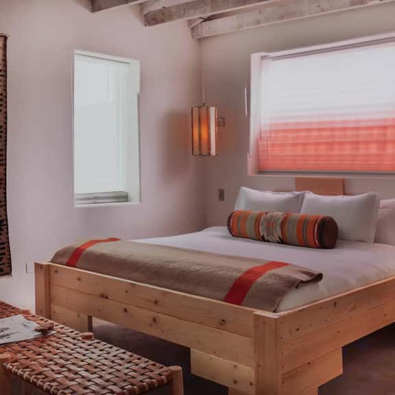 Large West Texas Suite at Iconic Property - Image 1