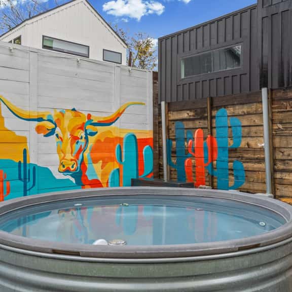 Pet-Friendly East ATX, Nr Moody Ctr | Pool+GameRm - Image 1