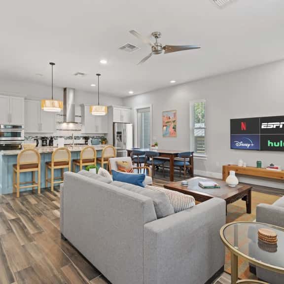 Two Homes One Stay - East Austin Family Oasis - Image 1