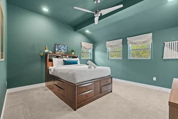 Two Homes One Stay - East Austin Family Oasis - Image 2