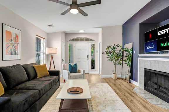 Cozy Home away from Home | Quiet Office, King Bed - Image 2